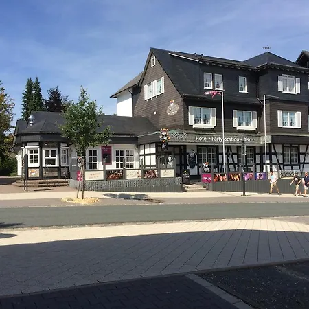 Muhve In Hotell 3*